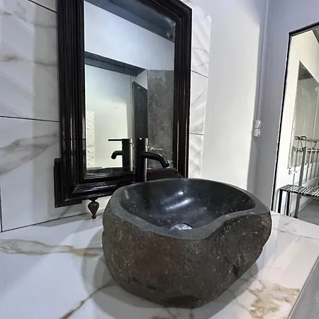 Dionisia Sunshine View House With Gym דירה קפלוס