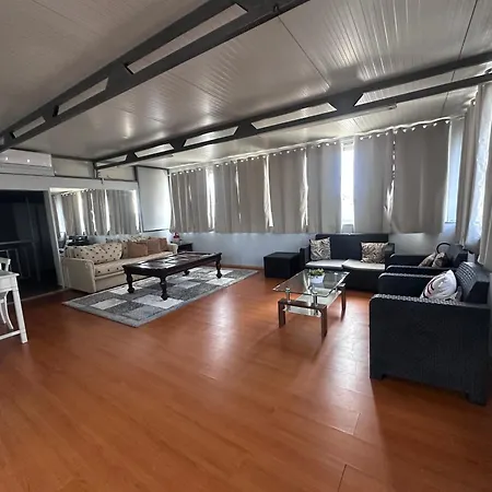 Dionisia Sunshine View House With Gym