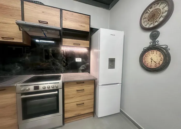 Dionisia Sunshine View House With Gym *