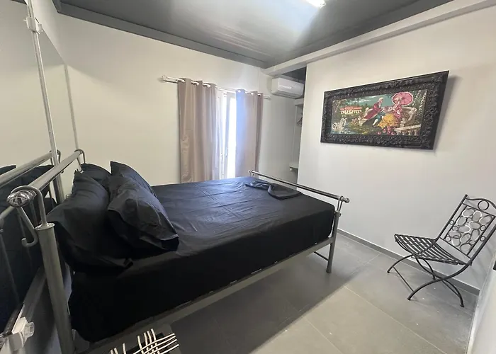 Dionisia Sunshine View House With Gym