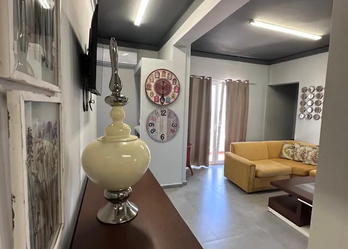 Dionisia Sunshine View House With Gym 克法洛斯