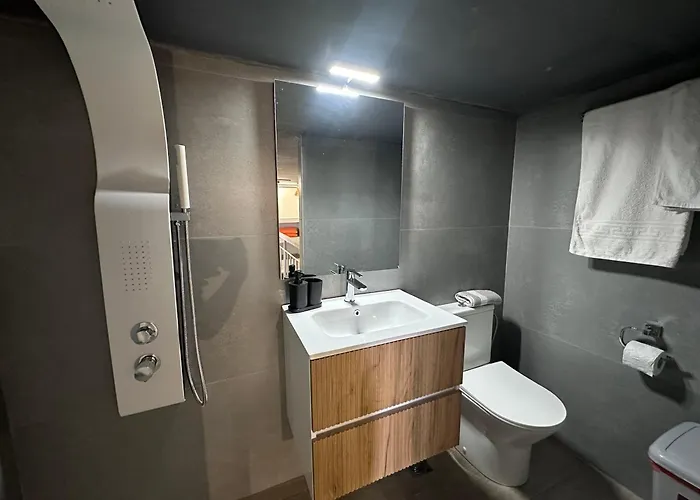 Dionisia Sunshine View House With Gym شقة *