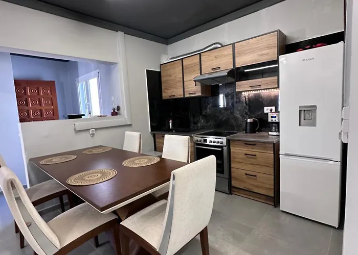 Dionisia Sunshine View House With Gym شقة Kéfalos